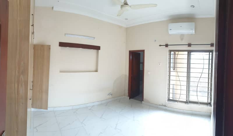 10 MARLA PORTION FOR RENT IN SOAN GARDEN 4