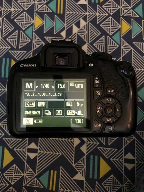 DSLR E1200D in prestine condition 2