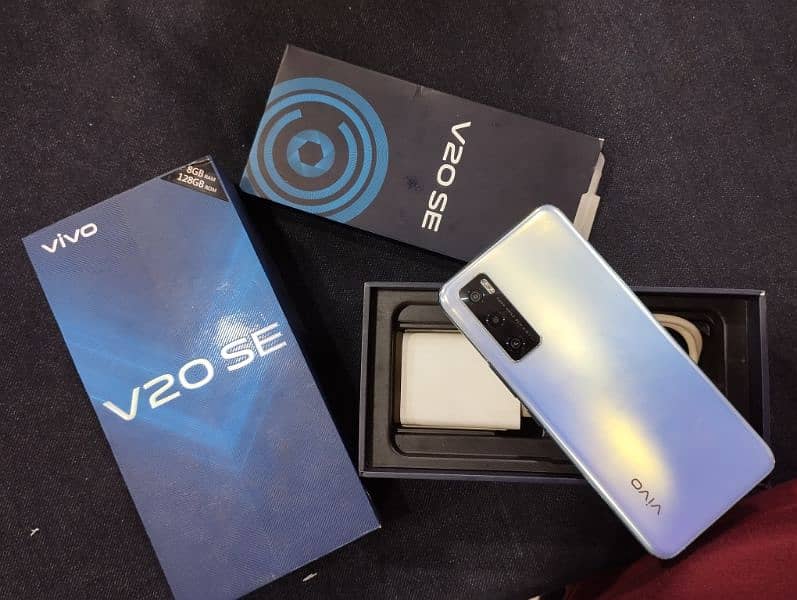 Vivo v20 SE urgent sale 3