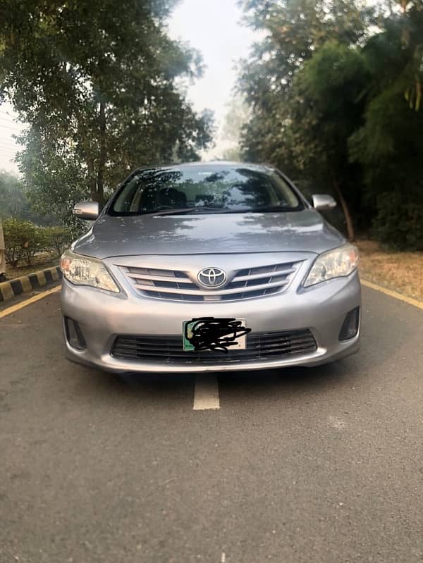 Toyota Corolla GLI 2013 | In Good Condition 1