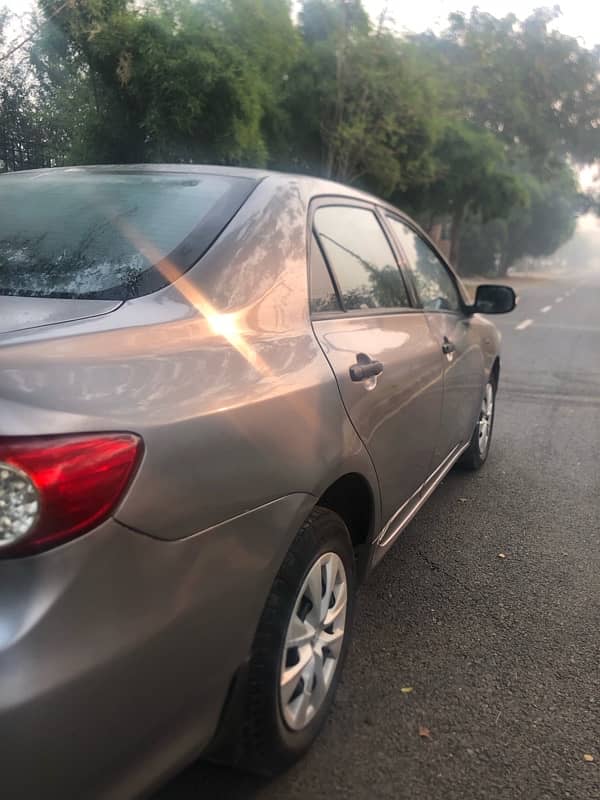 Toyota Corolla GLI 2013 | In Good Condition 9