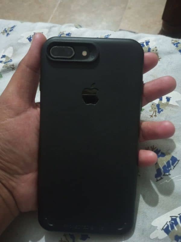 iphone 7 Plus 32 GB matt black PTA Approved 1