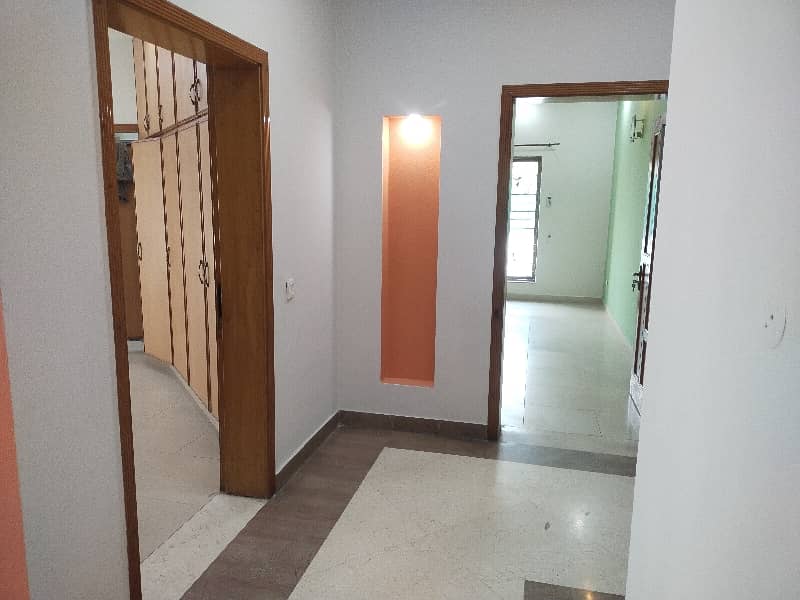 1 Kanal beautiful Upper Portion Available For Rent in DHA Phase 4 Lahore 15