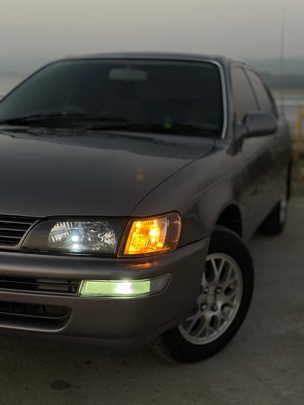 Toyota Corolla 2.0 D 2000 13