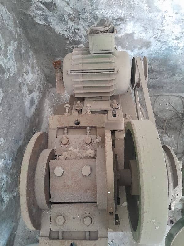 plastic cutter machine urgent sale 8