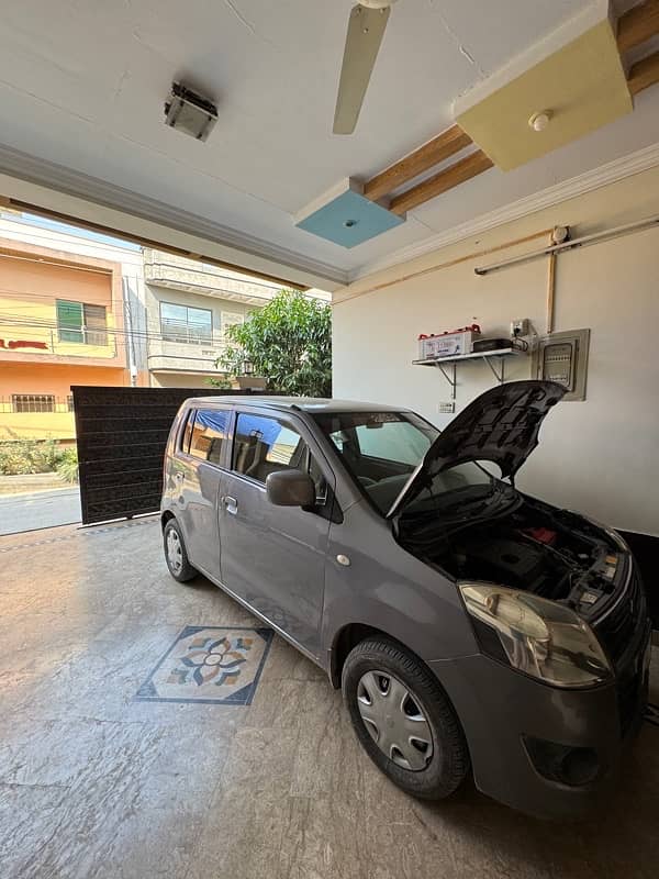 Suzuki Wagon R 2017 10