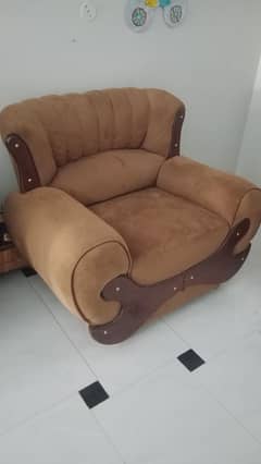 7 seater  in Good condition 0