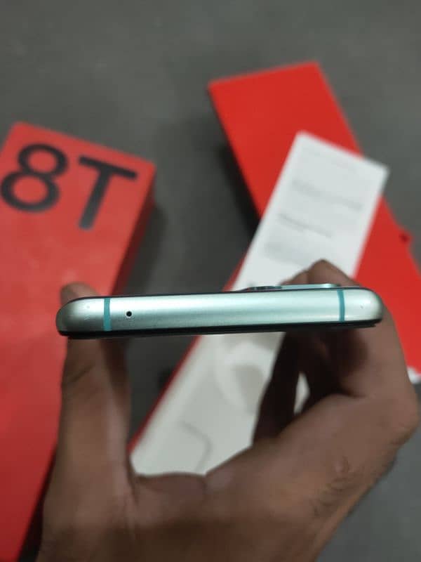 OnePlus 8t 12/256 with Box 3