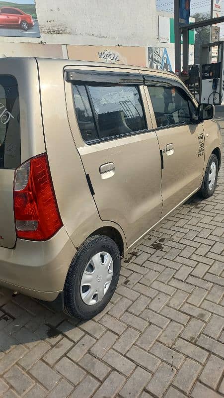 Suzuki Wagon R 2017 13