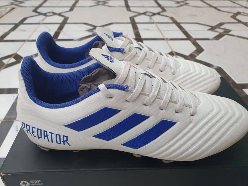 Adidas Predator White/Blue Cleats (Football Shoes) 2