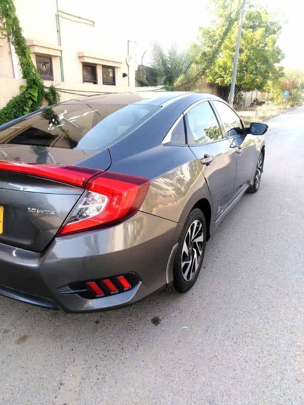 Honda Civic 1.8 vvti 2017 4