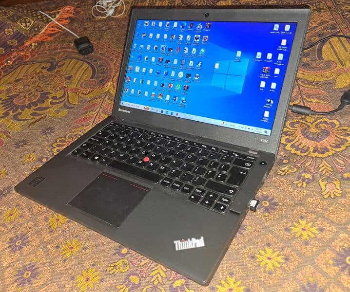 Lenovo x240 Ci5 4th Gen 8GB 128 SSD 12.5″ LED 0