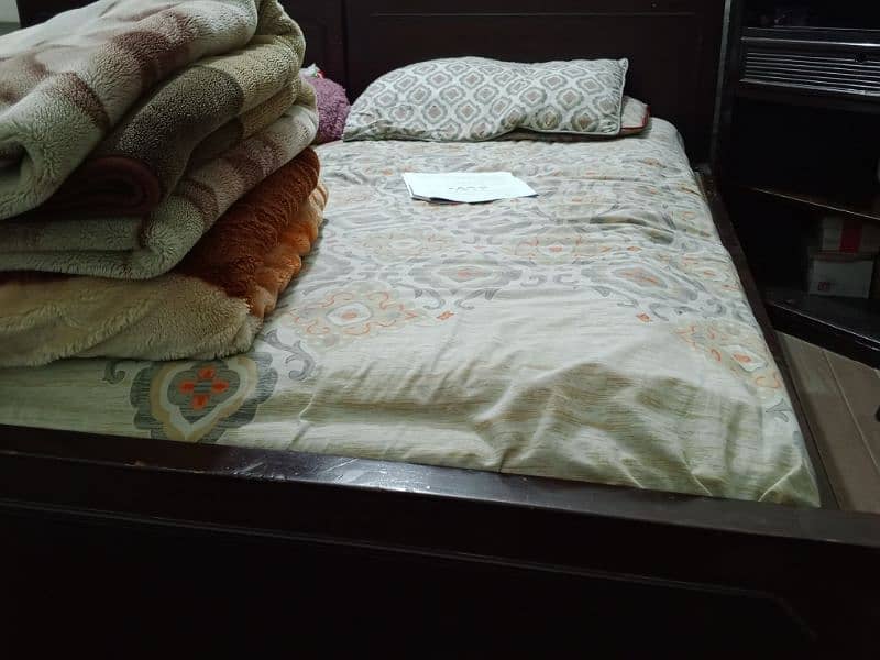 Wooden Bed single ( pair ) 0