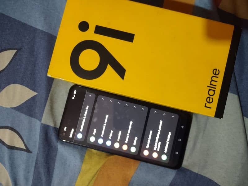 Realme 9i 6/128 with Box & Charger 2