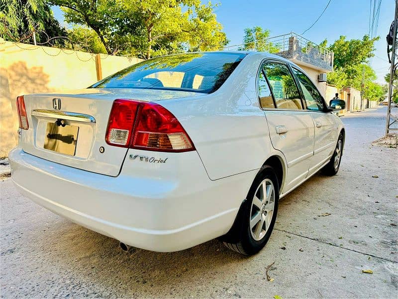 Honda Civic Oriel 2005 3