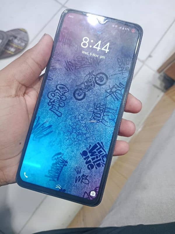 Vivo y27s 8+8 (128) 4