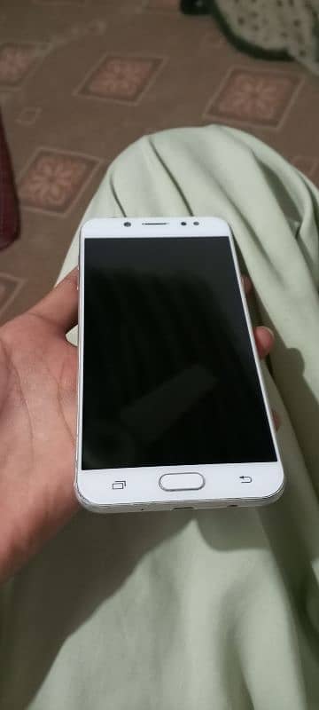 Samsung Galaxy c8 3