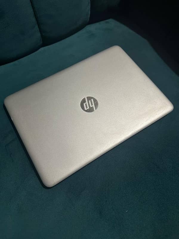 HP Elitebook 840 1