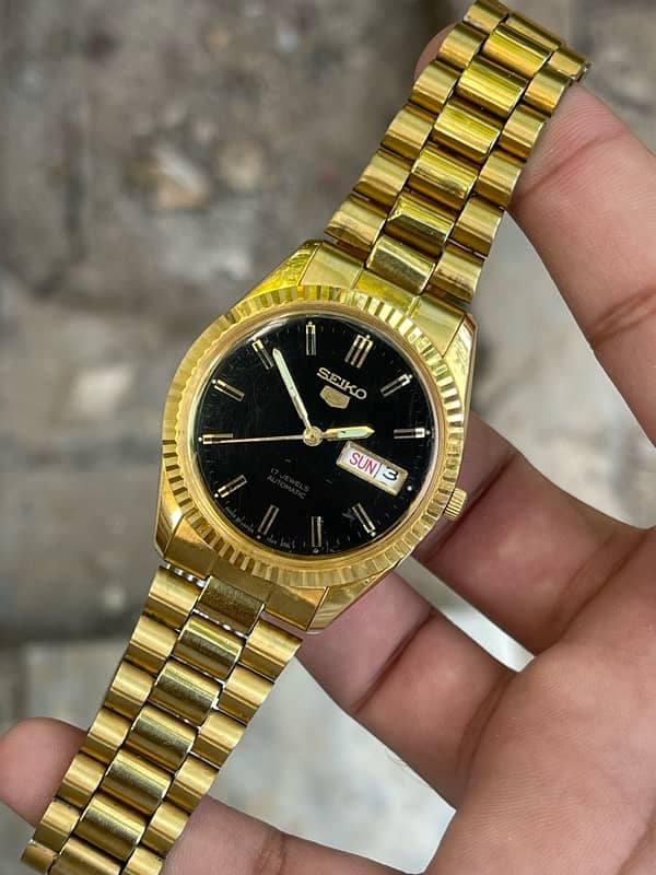 Seiko 5 Golden Dial 2