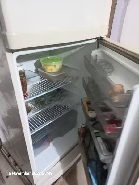 Dawlance Refrigerator For Sale Excellent Condition 3