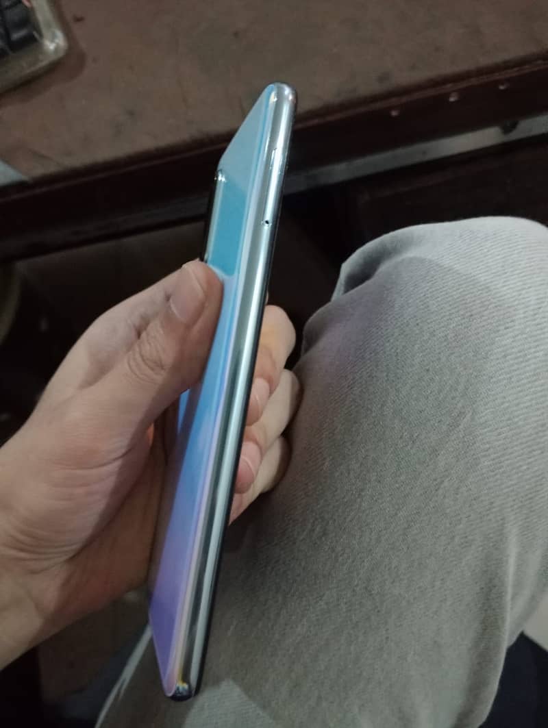 Huawei p30 8/128 6