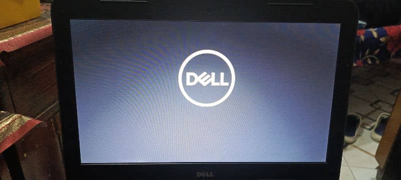 Dell 3380 model latitude 4