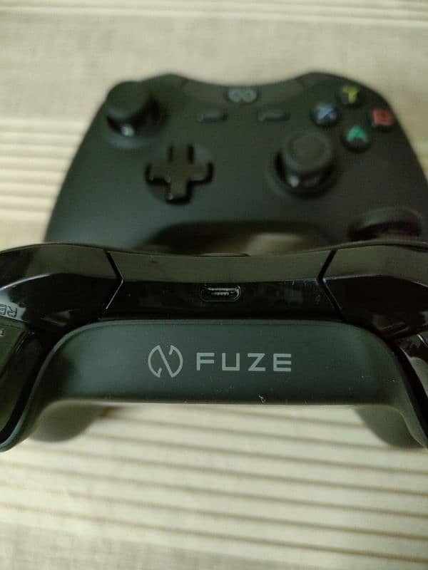 Fuze Gaming Console x2 Original 3