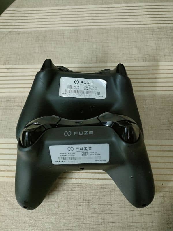 Fuze Gaming Console x2 Original 4