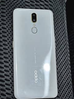 oppo f11  (8/256) 0