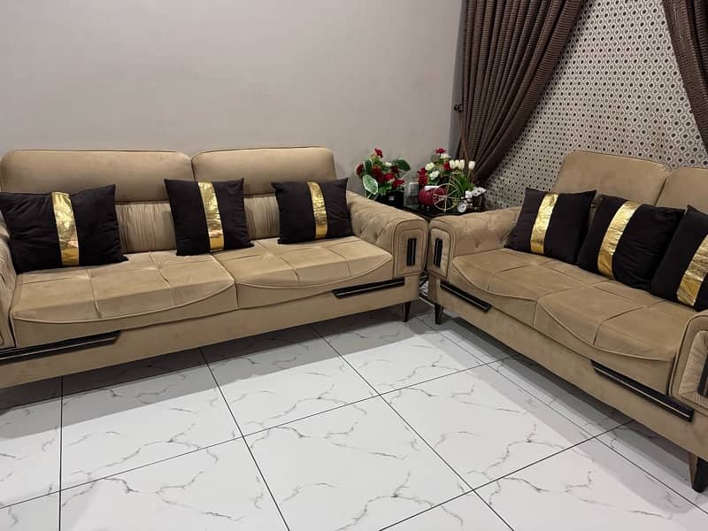 3+2 seater Spanish style sofa 0