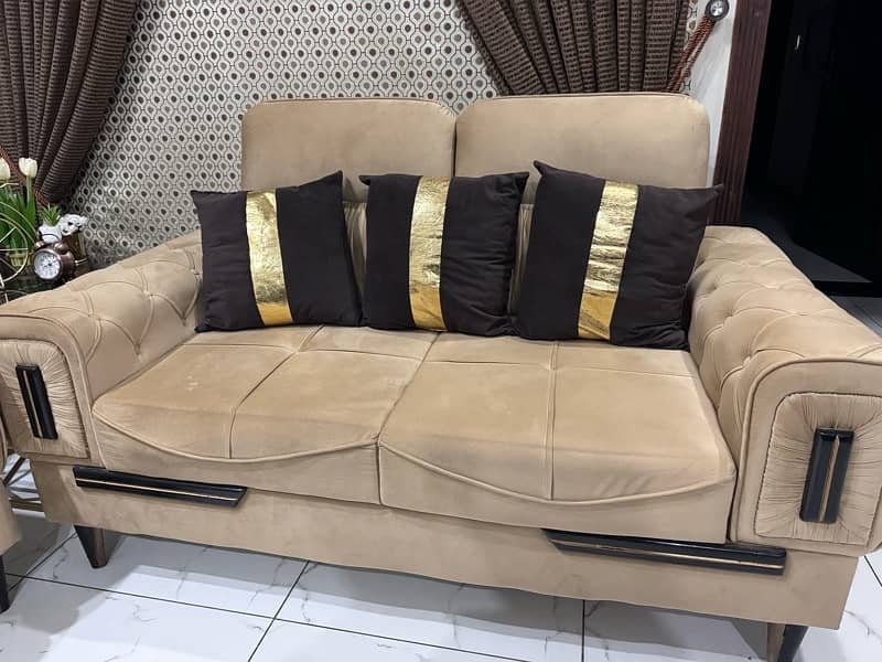 3+2 seater Spanish style sofa 1