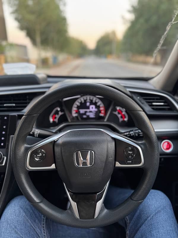 Honda Civic VTi Oriel Prosmatec 2021 as good as new 3