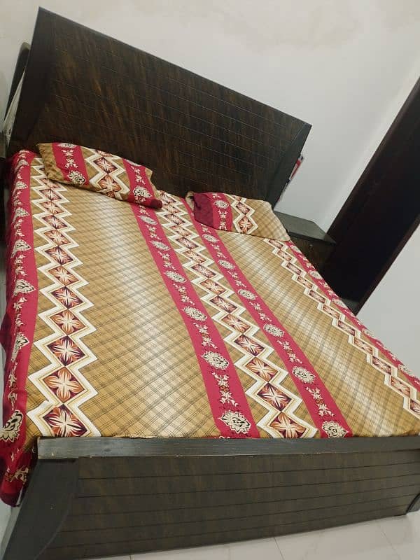 King size Double Bed for sale 1