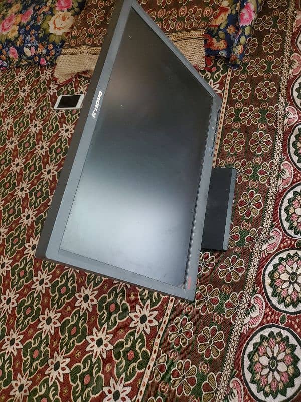 Lenovo LCD 17 inches 2