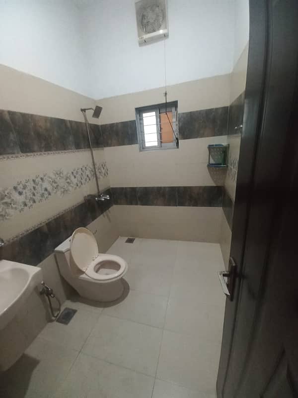 ONE KANAL UPPER PORTION AVAILABLE FOR RENT IN VALENCIA TOWN LAHORE 16