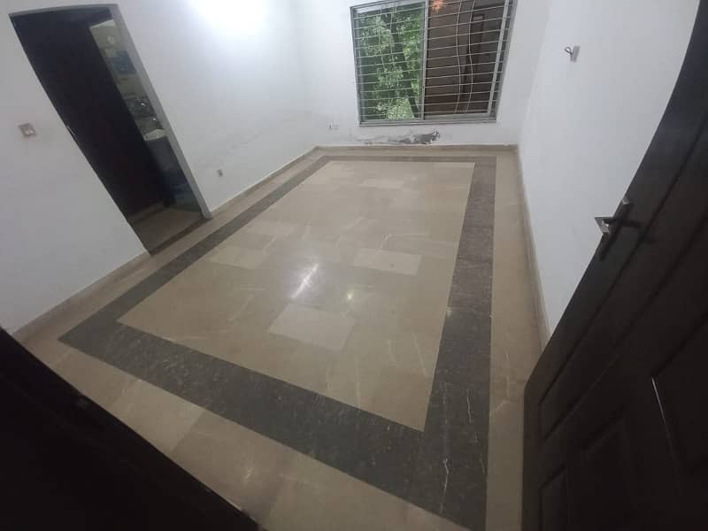 ONE KANAL UPPER PORTION AVAILABLE FOR RENT IN VALENCIA TOWN LAHORE 21