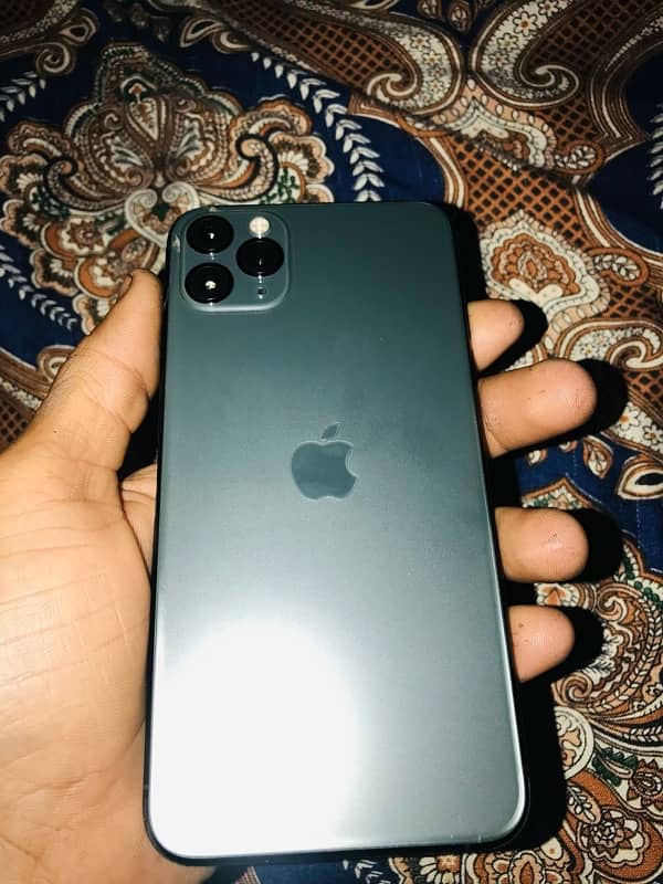 iphone 11 pro max 3