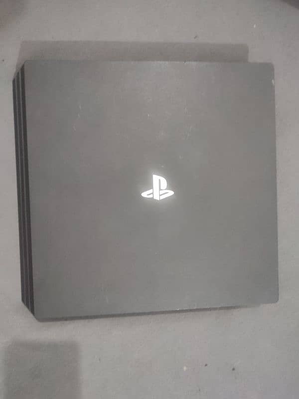 PS4 PRO UK (urgent sell) 3