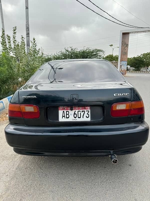 Honda Civic EXi 1995 4