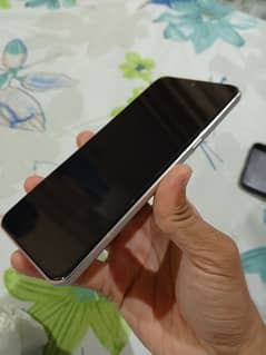 LG V60 ThinQ