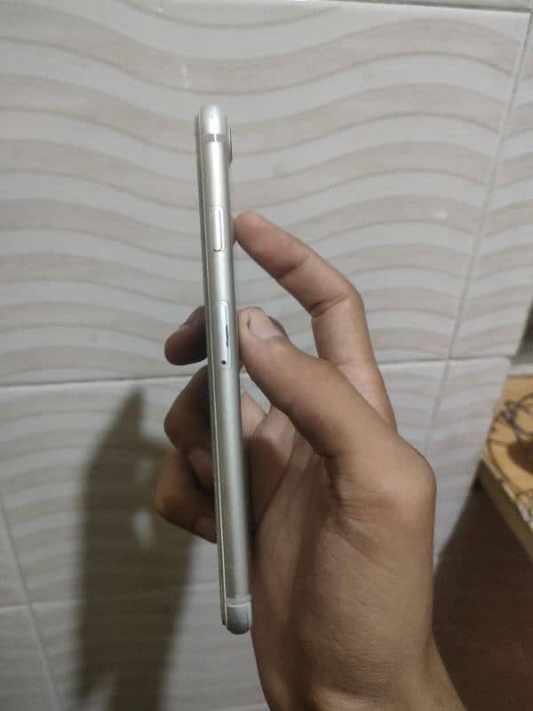 Iphone 7 non pta 10/10 condition 3