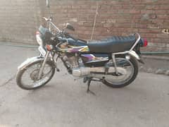 Honda CG I25 for sale. model 2020. Rawalpindi registered.