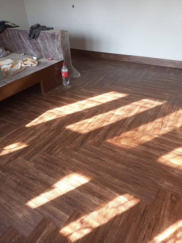 vinyl flooring Lahore Pakistan wooden floor Glass paper window blinds 11