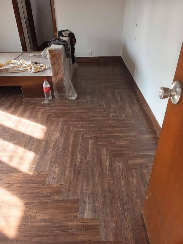 vinyl flooring Lahore Pakistan wooden floor Glass paper window blinds 12