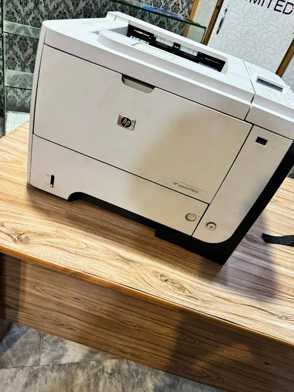 Printer HP laserjet P3015 3