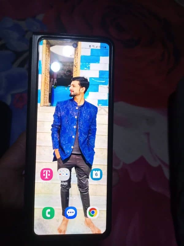 Samsung galaxy z fold 3 5G 0