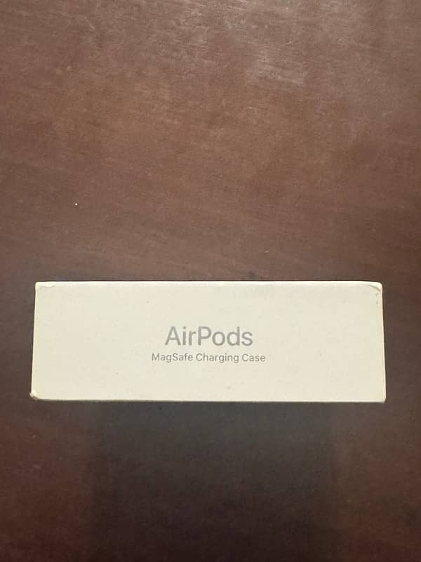 Airpods 3 (third gen) 2