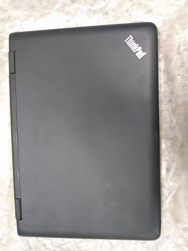 Lenovo Thinkpad laptop Intel Celeron Model 11e 0