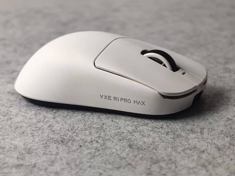 VXE Dragonfly R1 Pro Max Gaming Mouse 1