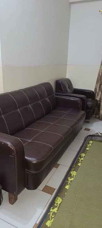 2 seater sofa 1.1 seater sofa 2.3 seater sofa 1. READ DESCRIPTION 4